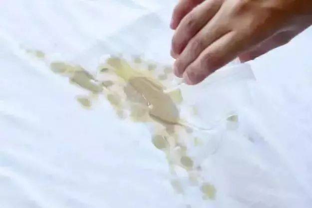 紅酒漬怎么洗？如何去除紅酒漬