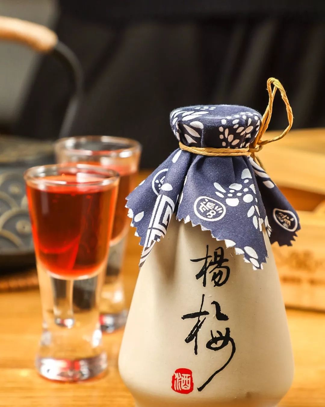 楊梅酒放糖好還是不放糖好？楊梅酒放什么糖好？
