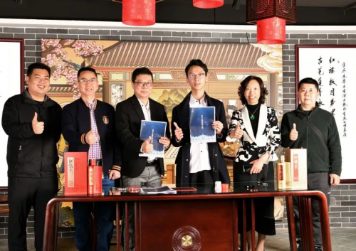 名酒實力新彰顯，紅樓夢酒邀您加盟“變現(xiàn)”